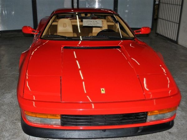 Ferrari Testarossa 1988 foi apreendida em agosto de 2010, em Belo Horizonte