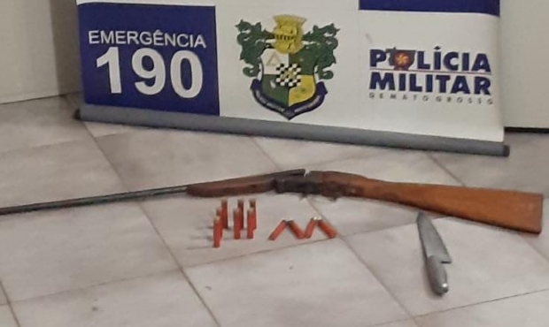 Filha pede ajuda e PM encontra mulher e crianas em crcere privado pelo ex-marido