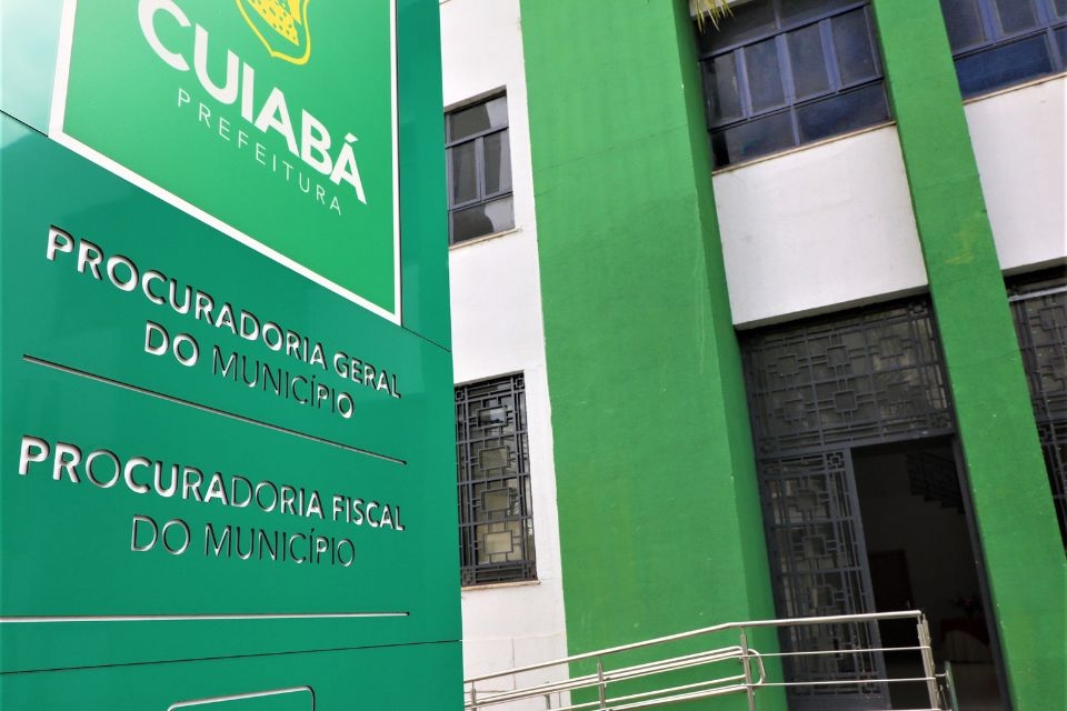 Prefeitura de Cuiab abre concurso para procurador substituto com salrio de quase R$ 18 mil: confira edital