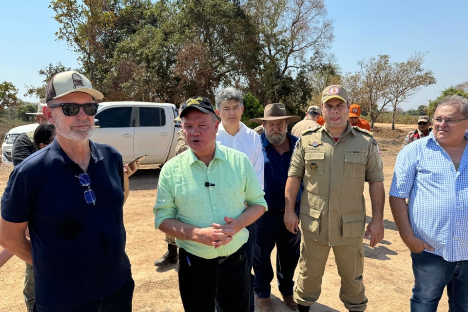 Parlamentares de MT inauguram poo artesiano que vai auxiliar no combate a incndios no Pantanal