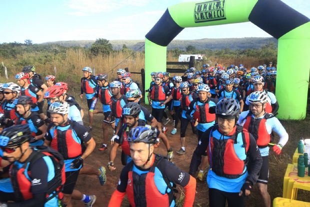 Lago do Manso recebe etapa do 'Circuito Ultramacho'; mais de 1.500 inscritos