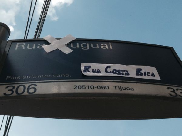 Tijucanos 'mudam' nome da Rua Uruguai para Costa Rica aps zebra