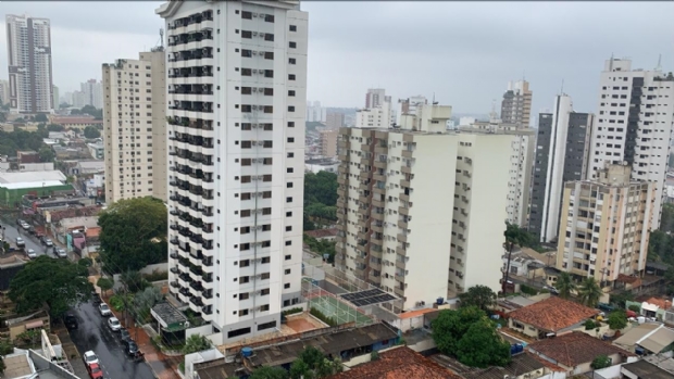 Frente fria traz chuva e comea a derrubar temperatura em Cuiab; mnima de 15C