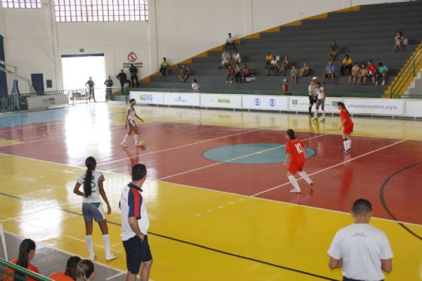 Mato Grosso bate Pernambuco no futsal feminino e sobe para a Primeira Diviso