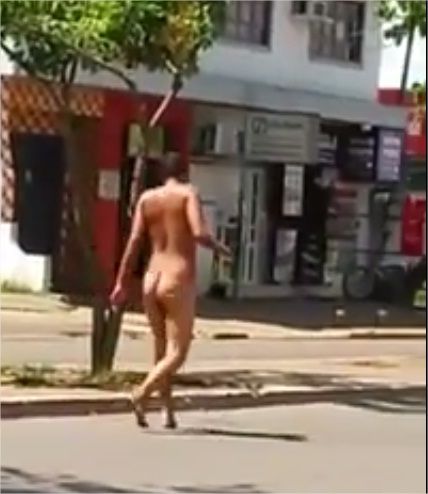 Homem  flagrado caminhando sem roupas, de novo, por ruas de Vrzea Grande
