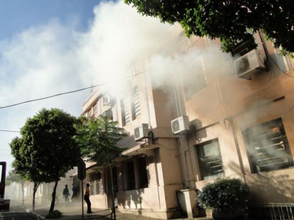 Incndio em sala Dnit em Braslia assusta funcionrios; no h feridos