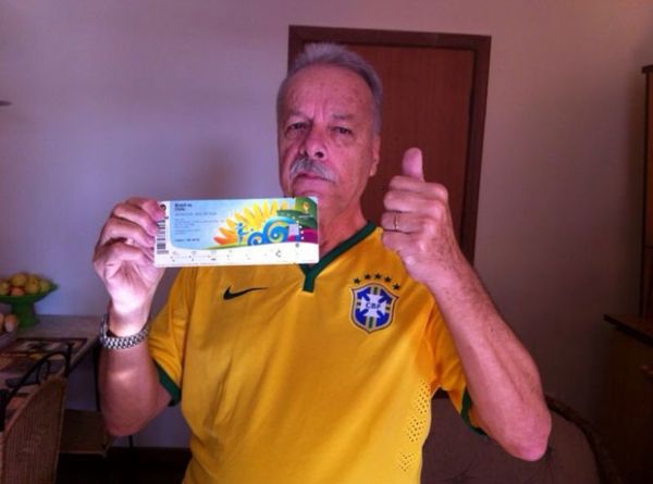 Carioca que infartou durante jogo do Brasil comemorava aniversrio