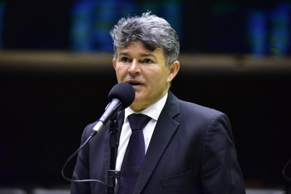 Medeiros garante nome na disputa em 2026 com apoio de Bolsonaro e cita dobradinha com o Unio Brasil