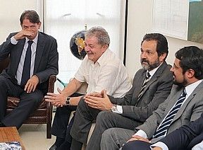 Encontro entre Lula e governadores durou trs horas