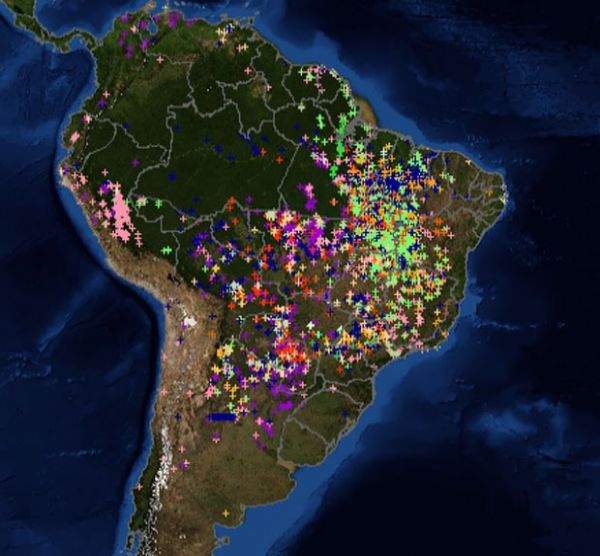 Mapa divulgado pelo Inpe mostra pontos de incndio registrados por satlites em diversas partes do Brasil e da Amrica do Sul