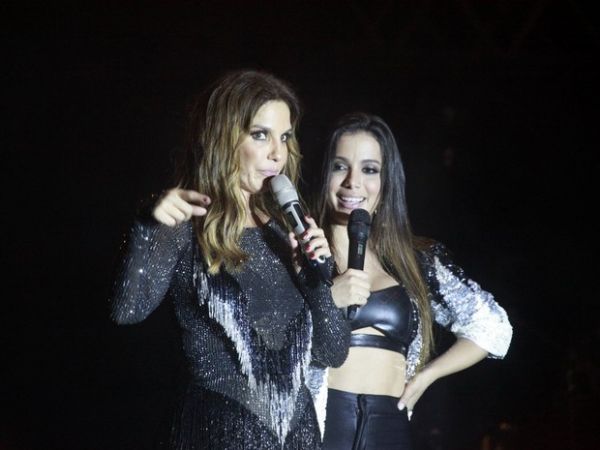Ivete Sangalo e Anitta cantam em show no Rio