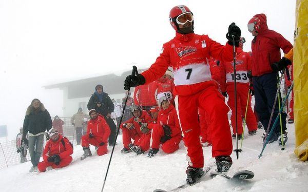 Michael Schumacher pratica o esqui alpino desde os tempos de Ferrari