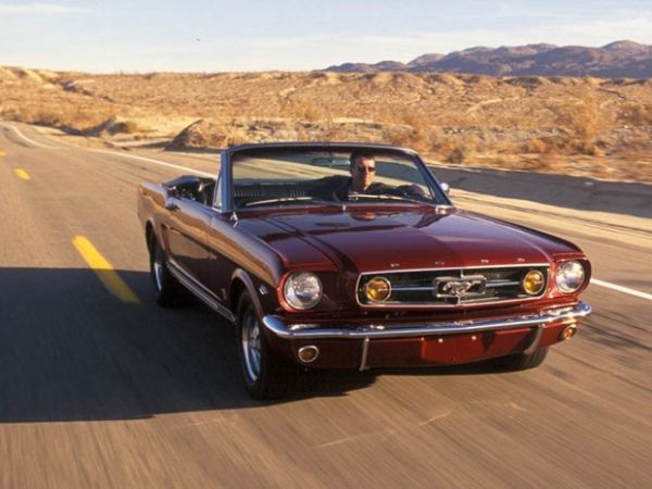 Ford lana srie de vdeos para comemorar 50 anos do Mustang