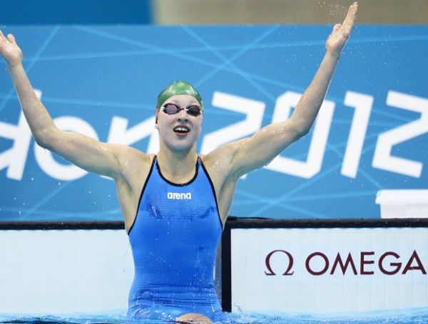 Nadadora Ruta Meilutyte. de 15 anos, comemora ouro olmpico