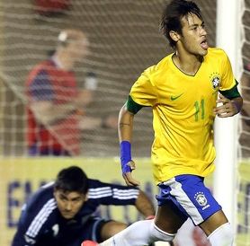 Neymar  o segundo maior artilheiro da IFFHS no ano; Messi lidera