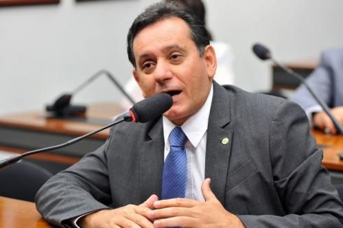 Chapa que tem Nilson Leito ganha briga pela comisso do impeachment de Dilma