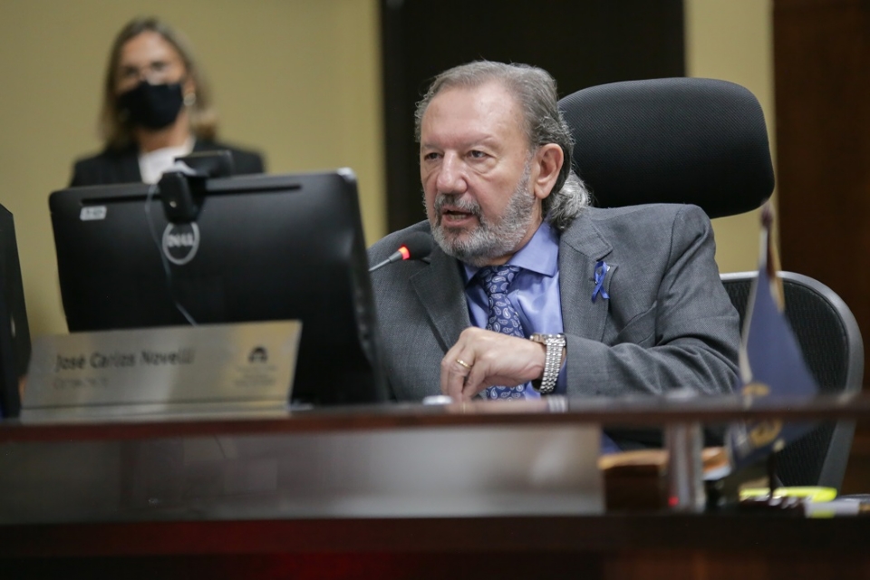 Principal proposta  melhorar a qualidade das administraes pblicas municipais, afirma Novelli ao tomar posse