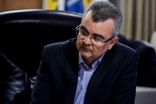 Paulo Taques nega participao do governo em CPI do MPE e diz que Wilson Santos age como deputado