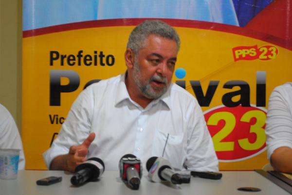 Percival governar com quase metade da Cmara Municipal na base aliada