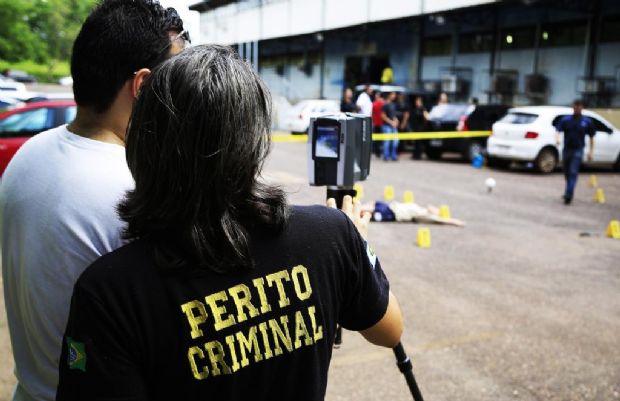 De cada 100 mortos por arma de fogo em Mato Grosso, 15 so crianas ou adolescentes