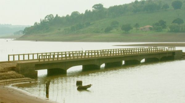 Ponte que no aparecia h 10 anos fica  mostra em Trs Pontas.