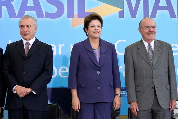 Temer diz que Dilma nunca confiou nele; afirmao esquenta polmica do impeachment