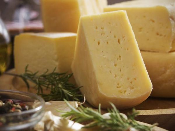 Os que comiam duas fatias de queijo ou meio pote de iogurte tinham 12% menos risco de ter diabetes