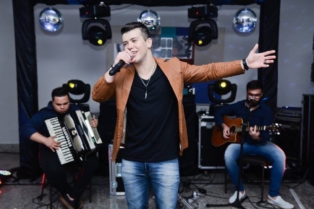 Pedacinhos dele salvaram vidas, diz me de cantor sertanejo atropelado na Valley