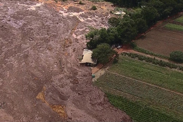 Shopping de Cuiab abre espao de arrecadao de doaes para Brumadinho