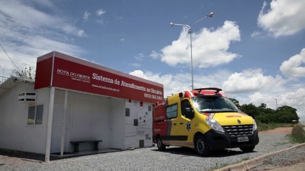 Acidente entre carretas bloqueia Serra de So Vicente e deixa trs vtimas