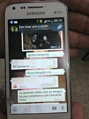 Jovem mostrava foto de carros roubados em grupo de WhatsApp