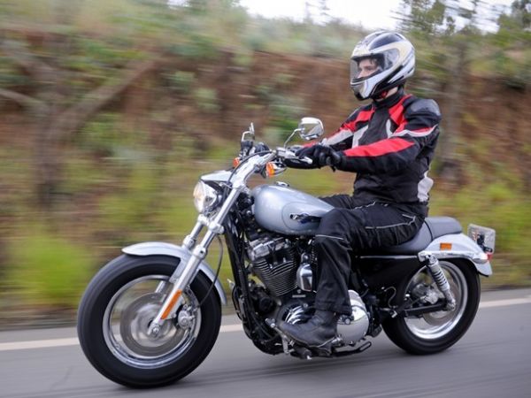 Primeiras impresses: Harley-Davidson Sportster 1200 Custom