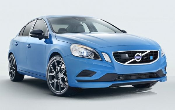 Volvo cria verso esportiva do S60