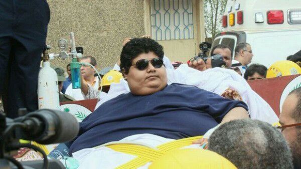 Rei ordena hospitalizao e tratamento de saudita de 610 quilos