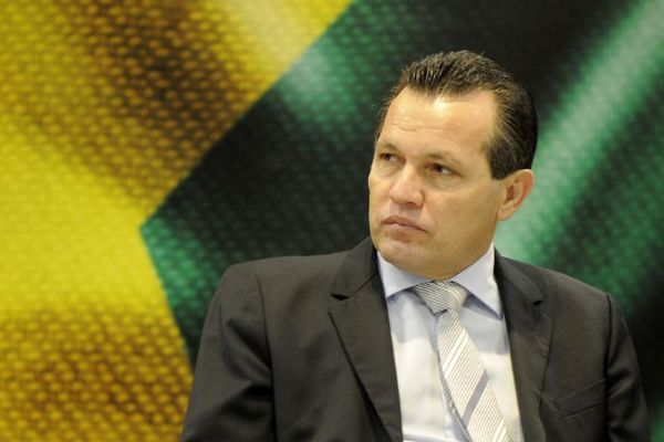 Governador afirma que relatrio do TCE sobre atrasos em obras da Copa 2014 est fora da realidade