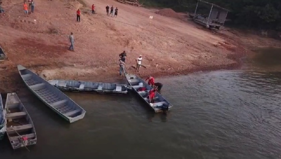 Mergulhadores dos Bombeiros encontram corpo de homem que se afogou no Rio Teles Pires