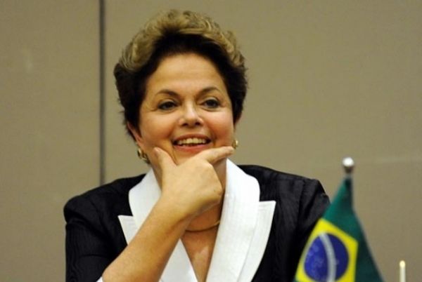 Dilma sobe para 35% das intenes de voto em 2014, diz Datafolha