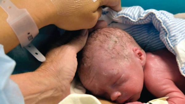 Vincente  o nome do beb que nasceu de um tero transplantado Foto: AP