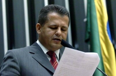 Valtenir Pereira apoia plebiscito mas diz que reforma no  