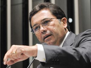 Vital do Rgo diz que aceitou presidir CPI do Cachoeira