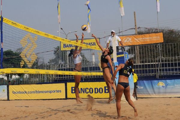 Duplas disputam as finais do Circuito Banco do Brasil de Vlei de Praia