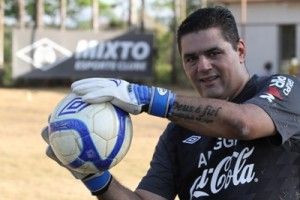 Walter Rabello  inscrito pelo Mixto Esporte Clube como terceiro goleiro