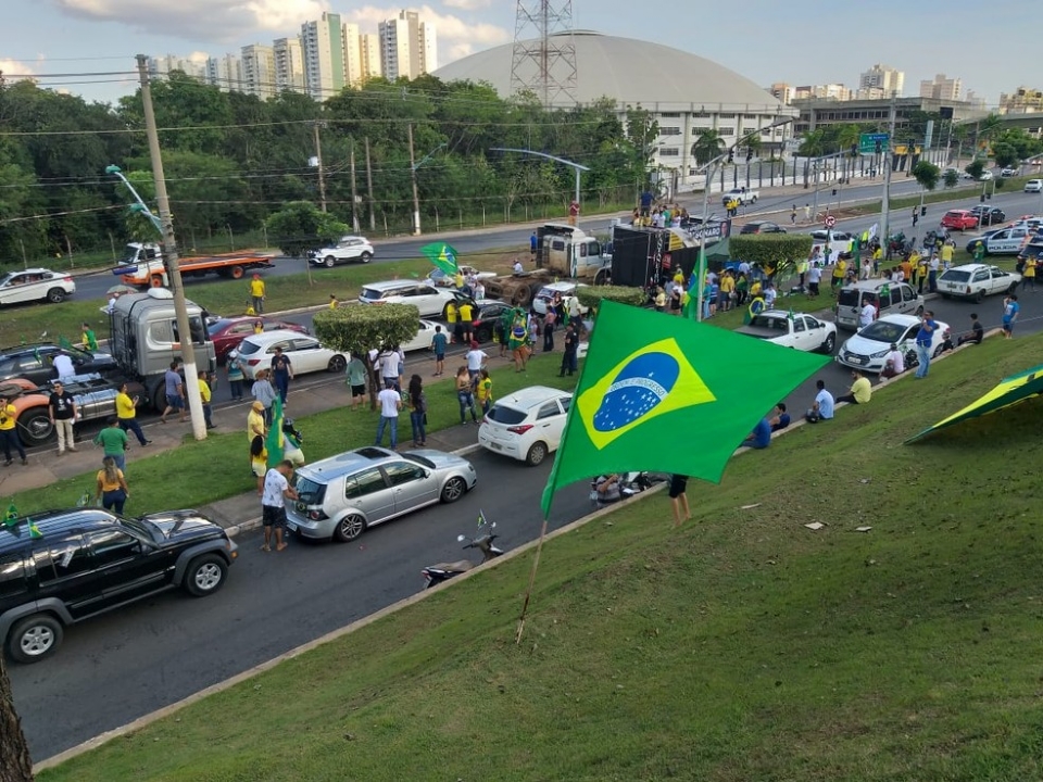 Manifestao anterior em apoio a Bolsonaro em Cuiab