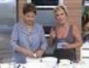 Dilma prepara omelete na cozinha do Mais Voc