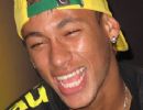 Mesmo sob forte marcao, Neymar brilha contra a Colmbia