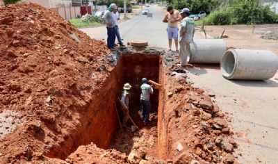 Secretaria retoma obras no Morada da Serra