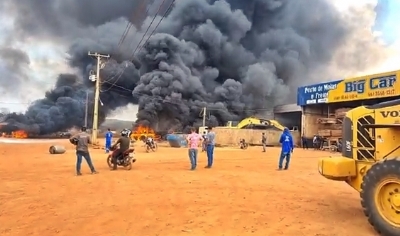 Trabalhador tem 80% do corpo queimado aps exploso causada por fasca em tanque de combustvel