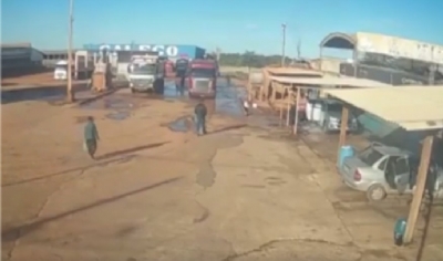 Cmera de segurana flagra roubo de Hilux em lava-jato no Distrito Industrial