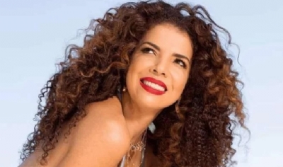 Vanessa da Mata declara apoio a Lula durante apresentao em Garanhuns